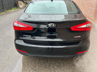 ONLY 98 KMS. LEATHER, HEATED AND COOL SEATS, NON SMOKER, NO ACCIDENTS, VERY CLEAN, NAVIGATION, GREAT... (image 5)