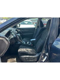 2015 Nissan Rogue S Blue 2.5L 4-Cylinder DOHC 16V CVT Call us at (905) 845-4211 today to make us an... (image 6)