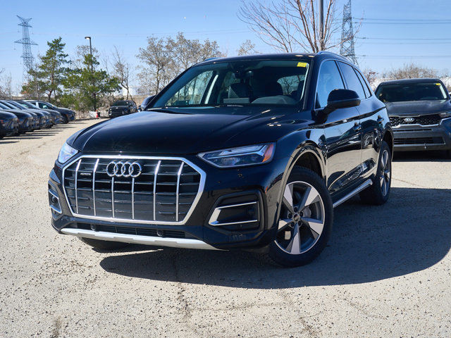 2024 Audi Q5 Komfort | Lane Keep Assist | Backup Cam in Cars & Trucks in Edmonton