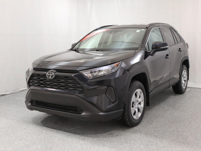 2020 Toyota RAV4 LE CARPLAY, ANDROID AUTO,SIÈGES CHAUFFANTS, CAM in Cars & Trucks in Longueuil / South Shore
