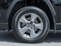 Sunroof, Heated Steering Wheel, Power Liftgate, Heated Seats, Aluminum Wheels, Apple CarPlay, Androi... (image 7)
