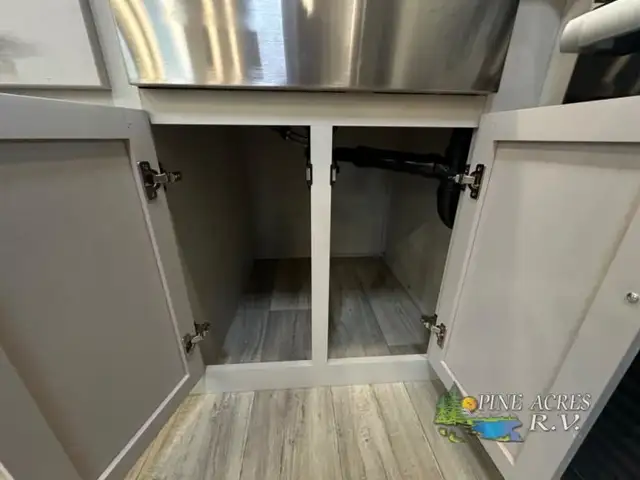 2025 Dutchmen RV Astoria 2913FK in Travel Trailers & Campers in Truro - Image 19