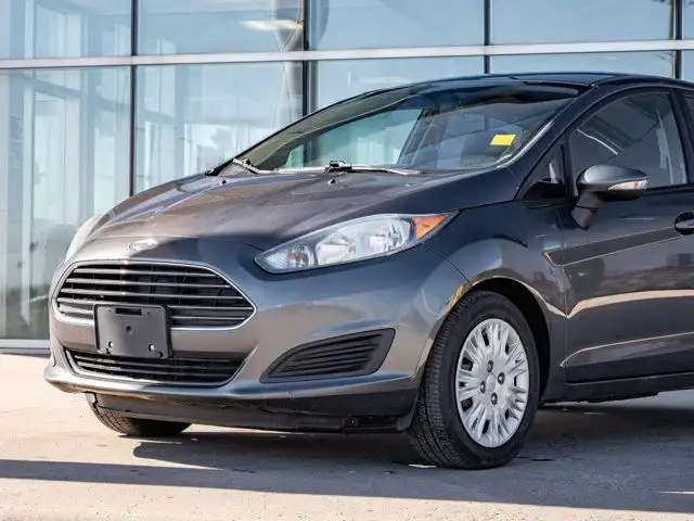 2015 Ford Fiesta SE in Cars & Trucks in Barrie - Image 12