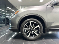 The 2019 Nissan Rogue is propelled by a capable 2.5L engine and offers enhanced stability and contro... (image 4)