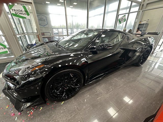 2025 Chevrolet Corvette Z06 3LZ in Cars & Trucks in Calgary - Image 2