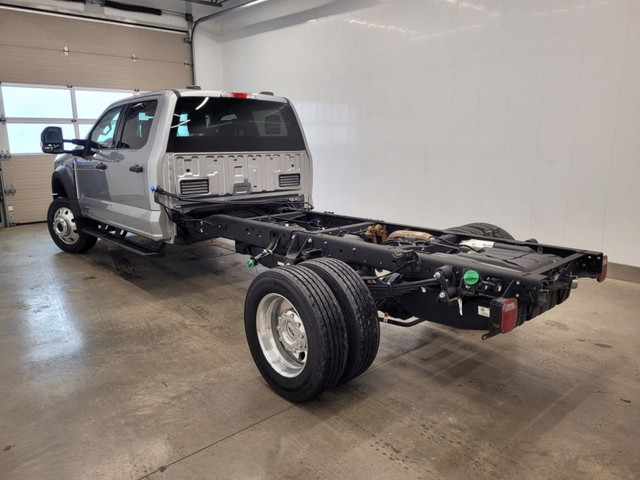 2023 Ford Super Duty F-550 DRW 4x4 CREW CHASSIS***6.7L DIESEL*** in Cars & Trucks in Thetford Mines - Image 2