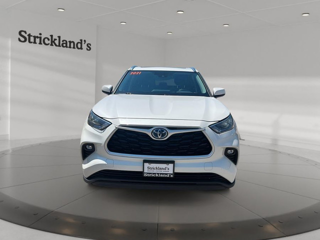2021 TOYOTA HIGHLANDER HYBRID XLE AWD in Cars & Trucks in Stratford - Image 3