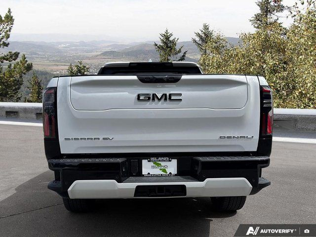 2025 GMC Sierra EV Max Range Denali in Cars & Trucks in Cowichan Valley / Duncan - Image 4
