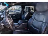 Luxury Redefined: The 2018 Cadillac Escalade 6.2L V8 Platinum Edition Experience the pinnacle of sop... (image 9)