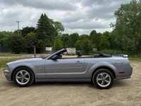 Turn heads and feel the power with this iconic 2007 Ford Mustang GT Convertible. This classic Americ... (image 2)