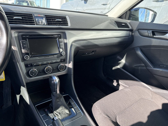 2015 VOLKSWAGEN PASSAT TRENDLINE AUTOMATIQUE SIEGES CHAUFFANT AI in Cars & Trucks in Laval / North Shore - Image 4