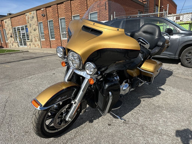  2017 Harley-Davidson Ultra Limited in Touring in City of Toronto - Image 3