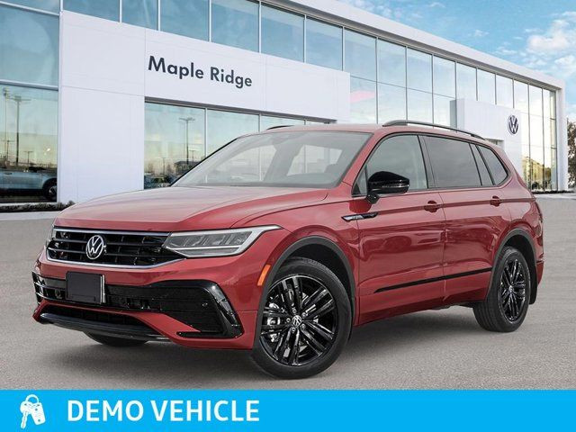 2024 Volkswagen Tiguan Comfortline R-Line Black Edition in Cars & Trucks in Tricities/Pitt/Maple