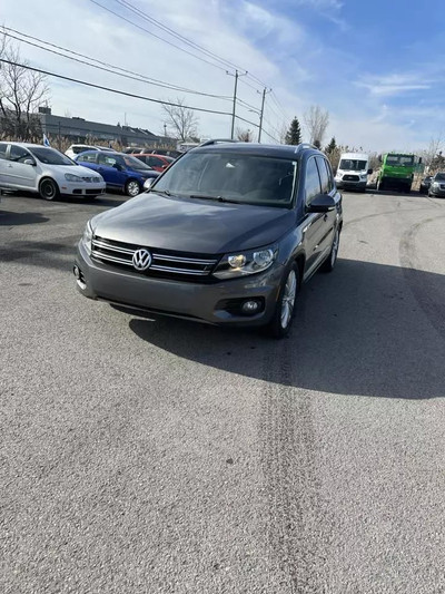 2015 VOLKSWAGEN Tiguan