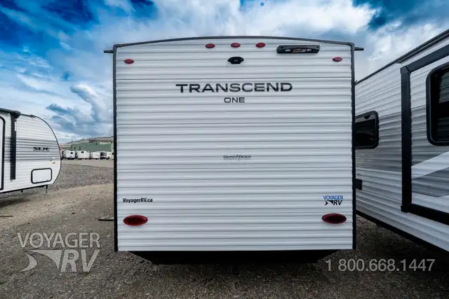 2025 Grand Design Transcend ONE 151RB in Travel Trailers & Campers in Kelowna - Image 43