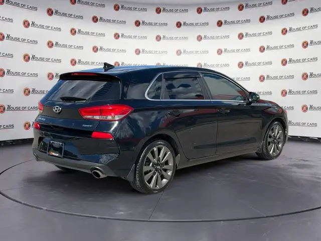 2018 Hyundai Elantra GT Sport DCT in Cars & Trucks in Calgary - Image 8