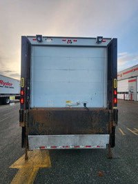 Ryder Stock ID: 531983 Transmission Type/Speed: AUTO 5 Engine: DIESEL ISL'13 300/2000 Horse Power: 3... (image 6)