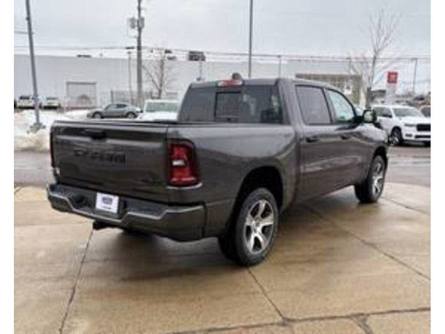 2025 Ram 1500 Tradesman 4x4 Crew Cab 5'7 Box in Cars & Trucks in Moncton - Image 4