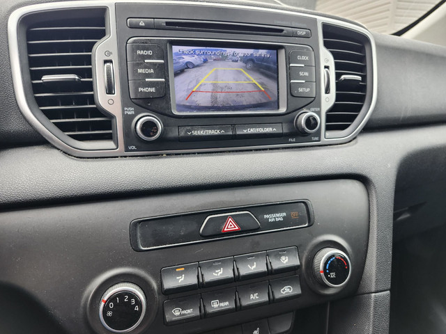2017 Kia Sportage GARANTIE 1 ANS dans Autos et camions  à Ville de Montréal - Image 4