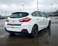 Find out why everyone is talking about this popular 2018 Chevrolet Cruze LT | Sunroof | Backup Cam |... (image 4)