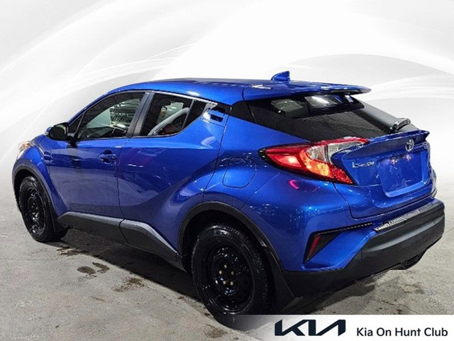 2018 Toyota C-HR FWD XLE in Cars & Trucks in Ottawa - Image 3