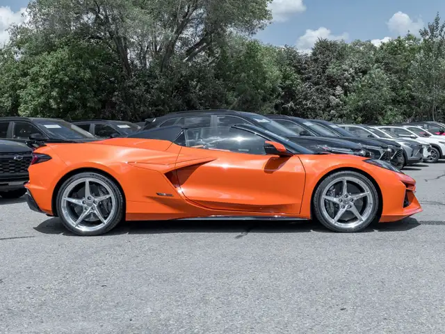 2025 Chevrolet Corvette E-RAY 3LZ- Performance Exhaust in Cars & Trucks in Markham / York Region - Image 6