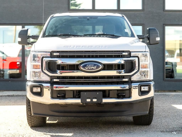 2022 Ford SUPER DUTY F-350 SRW XLT in Cars & Trucks in Saskatoon - Image 2