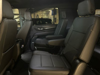 Engine: Straight 6 Cylinder Engine 3.0L L/100Km City: 11.7 L/100Km Hwy: 9.0 Safety Equipment Hitch G... (image 9)