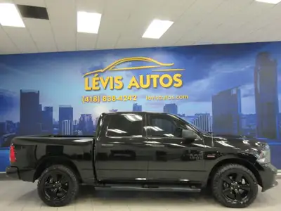 RAM 1500 CLASSIC 2022 EXPRESS NIGHT EDITION V8 5.7 LITRES HEMI 4X4 CREW-CAB BOITE 5.7 PIEDS TOUT ÉQU...