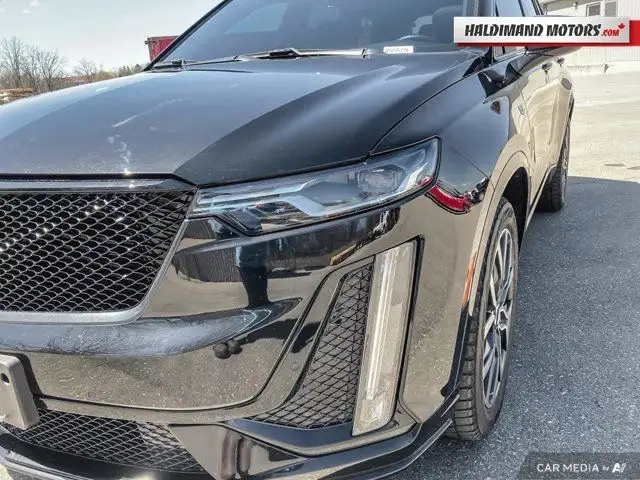 2023 Cadillac XT6 AWD Sport in Cars & Trucks in Hamilton - Image 12