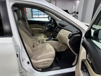 2017 Nissan Rogue SL AWD PLATINUM TOIT PANORAMIQUE - GPS - CAMÉRA DE RECUL - INTÉRIEUR EN CUIR NIV:... (image 8)