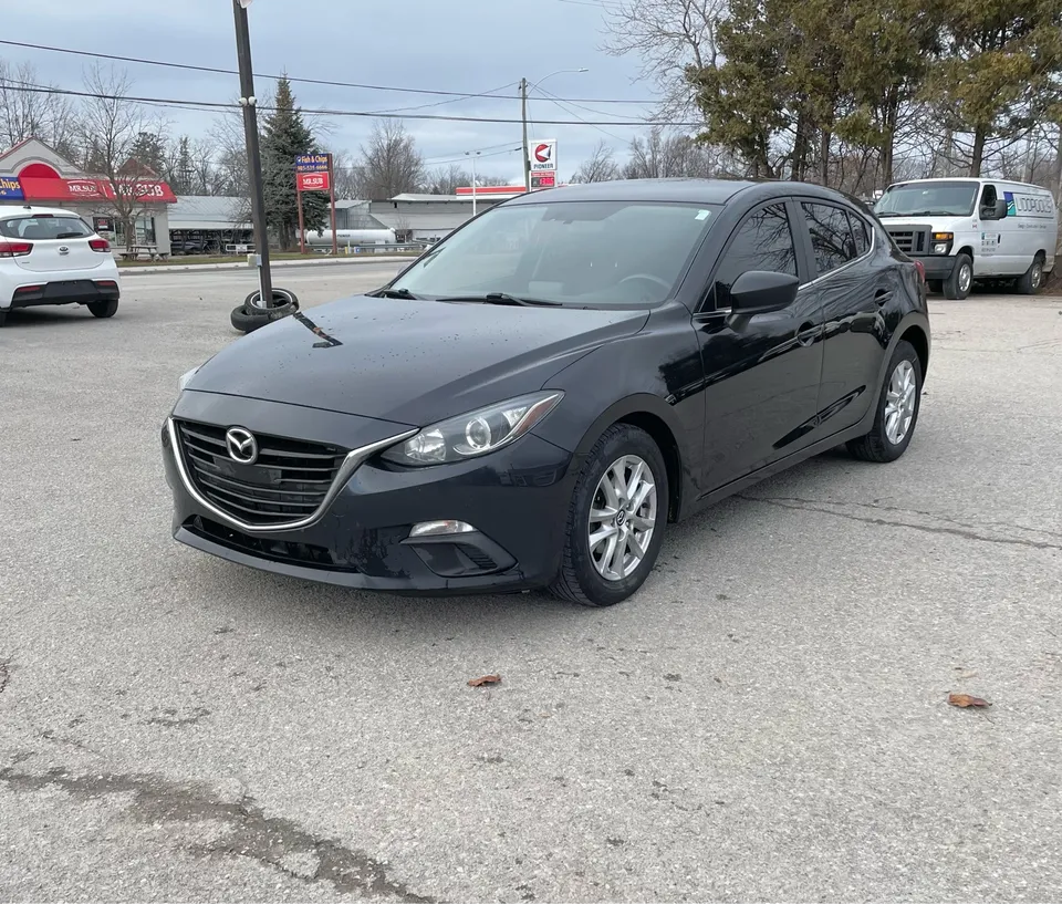 2016 Mazda 3 Sport GS