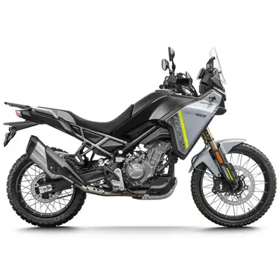 Concessionnaire des véhicules neufs et d'occasion. Double-usage CF MOTO IBEX 450 2025 L’aventure com...