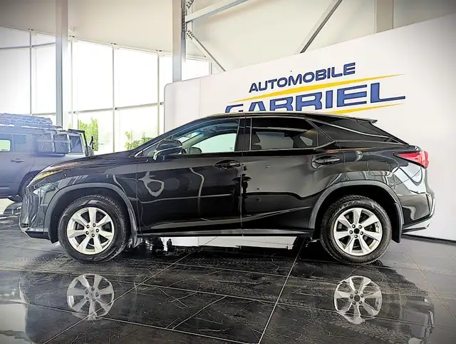 2016 Lexus RX 350 AWD in Cars & Trucks in City of Montréal - Image 11