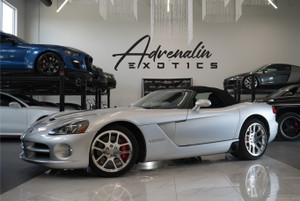 2004 Dodge Viper SRT10
