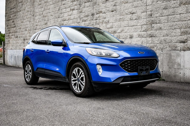 2021 Ford Escape SEL AWD • NAV • POWER LIFTGATE • PARK ASSIST in Cars & Trucks in Ottawa