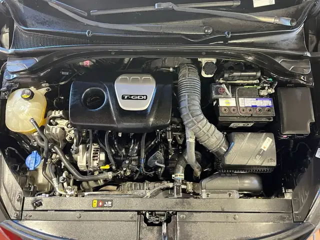 2018 Hyundai Elantra GT Sport DCT in Cars & Trucks in Calgary - Image 12