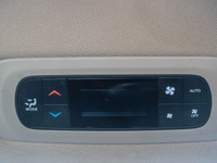 Bright White Clearcoat 2022 Chrysler Pacifica 9-Speed Automatic Pentastar 3.6L V6 VVTAll vehicle com... (image 8)