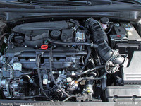 This Hyundai Elantra has a durable Intercooled Turbo Regular Unleaded I-4 1.6 L/98 engine powering t... (image 5)
