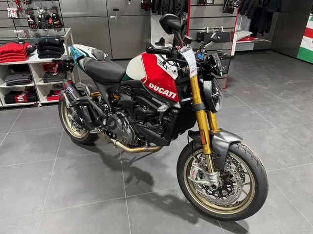 2024 Ducati MONSTER 30TH ANNIVERSARY in Street, Cruisers & Choppers in Kelowna - Image 2