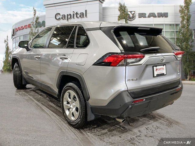 2023 Toyota RAV4 LE | Accident Free CarFax | in Cars & Trucks in Edmonton - Image 4
