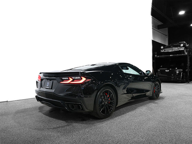 2025 Chevrolet Corvette Stingray Coupe w-1LT Performance Exhaust in Cars & Trucks in Laval / North Shore - Image 4