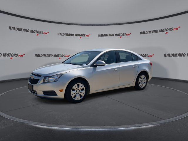 2014 Chevrolet Cruze 1LT in Cars & Trucks in Hamilton - Image 4