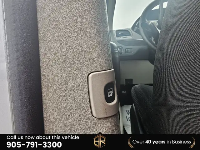 2020 Dodge Grand Caravan No Accidents Reported | SXT | Stow & Go in Cars & Trucks in Mississauga / Peel Region - Image 25