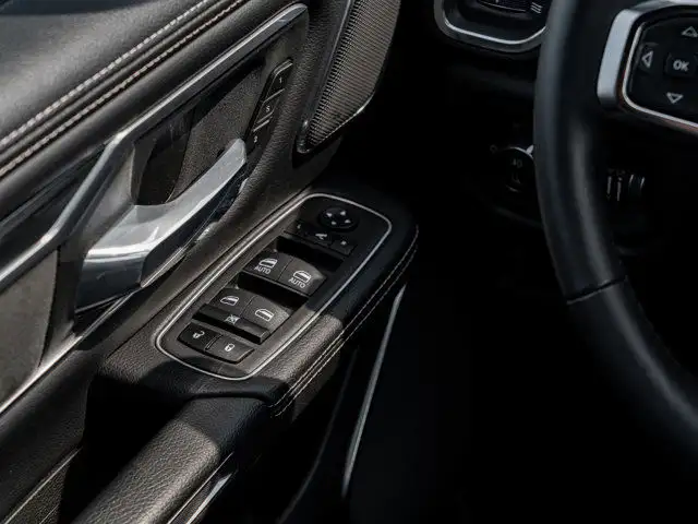 2024 Ram 1500 Laramie in Cars & Trucks in Barrie - Image 17
