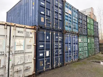 20' CONTAINER For more information please contact: Ocean Trailer Delta Ph: 1 (604) 940-0210 Email: w...