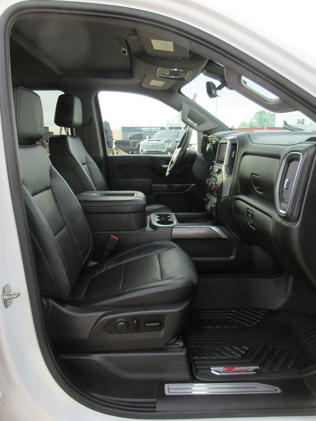  2020 Chevrolet SILVERADO 2500HD LTZ/Heads Up Display/Nav/Sunroo in Cars & Trucks in Edmonton - Image 4
