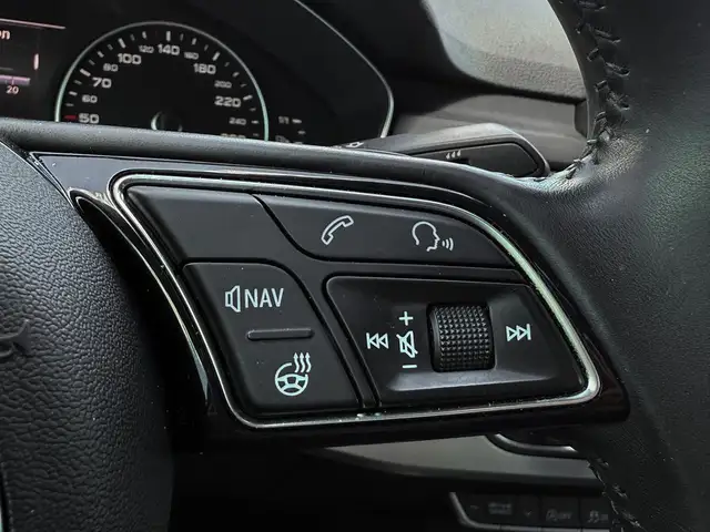 2017 Audi A4 2.0 Komfort quattro dans Autos et camions dans Ville de Toronto - Image 25