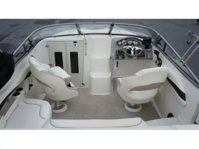 2013 Stingray Boat Co 208CR VOLVO V6-200CV in Powerboats & Motorboats in Longueuil / South Shore - Image 12