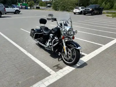 Oppotunity doesn't knock it RUMBLES!!! Looking for a Have you always wanted a Harley? PLUS HST&LICEN...